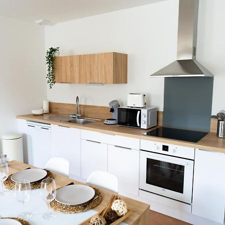 Appartement Cosy Avec Parking Prive A سوموور المظهر الخارجي الصورة