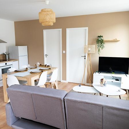 Appartement Cosy Avec Parking Prive A سوموور المظهر الخارجي الصورة